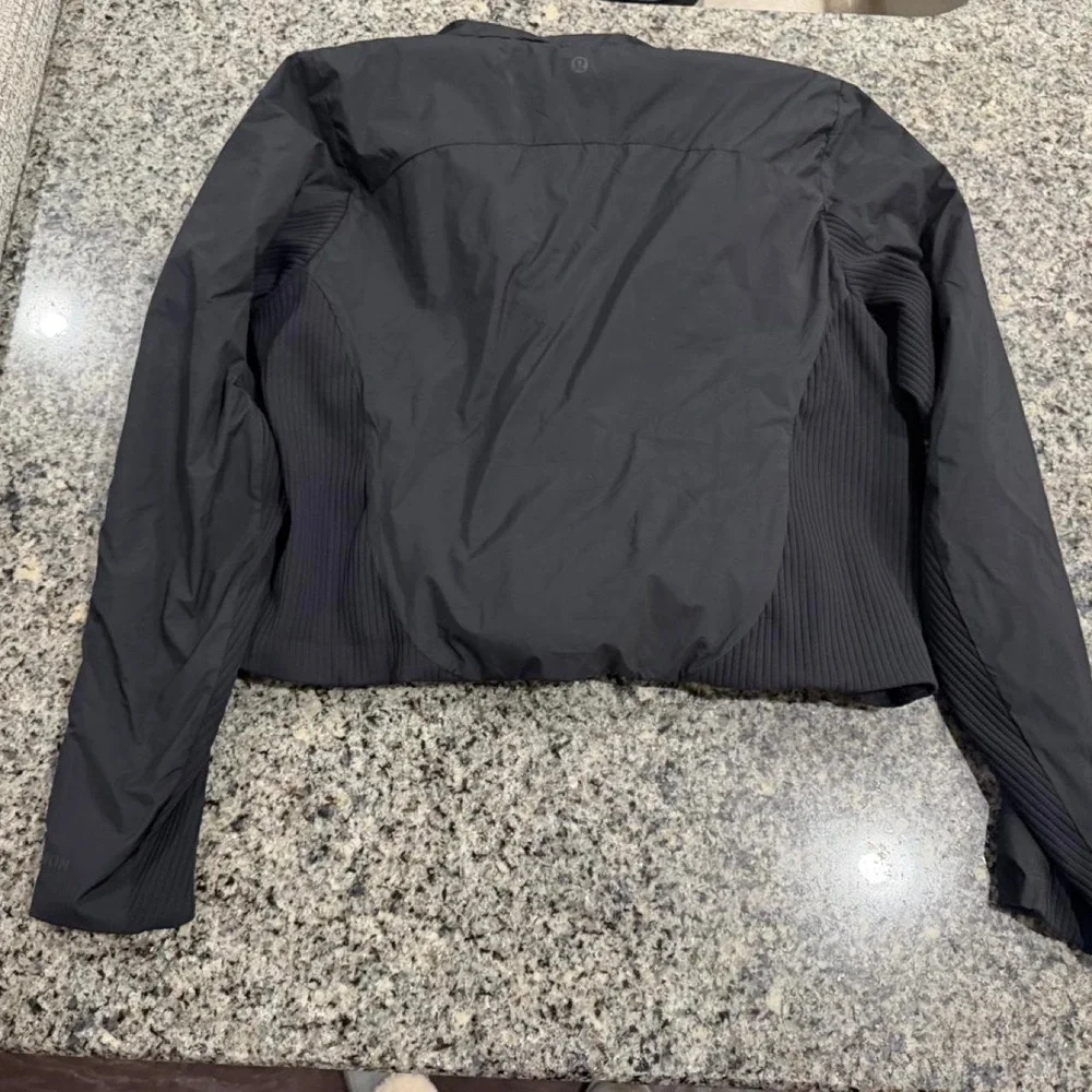 lululemon athletica lululemon sleek